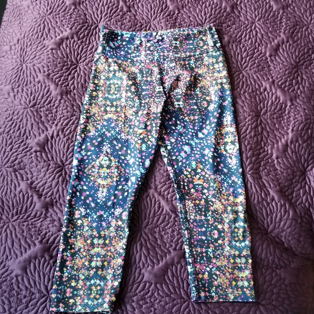 Kos Capri Yoga Pants